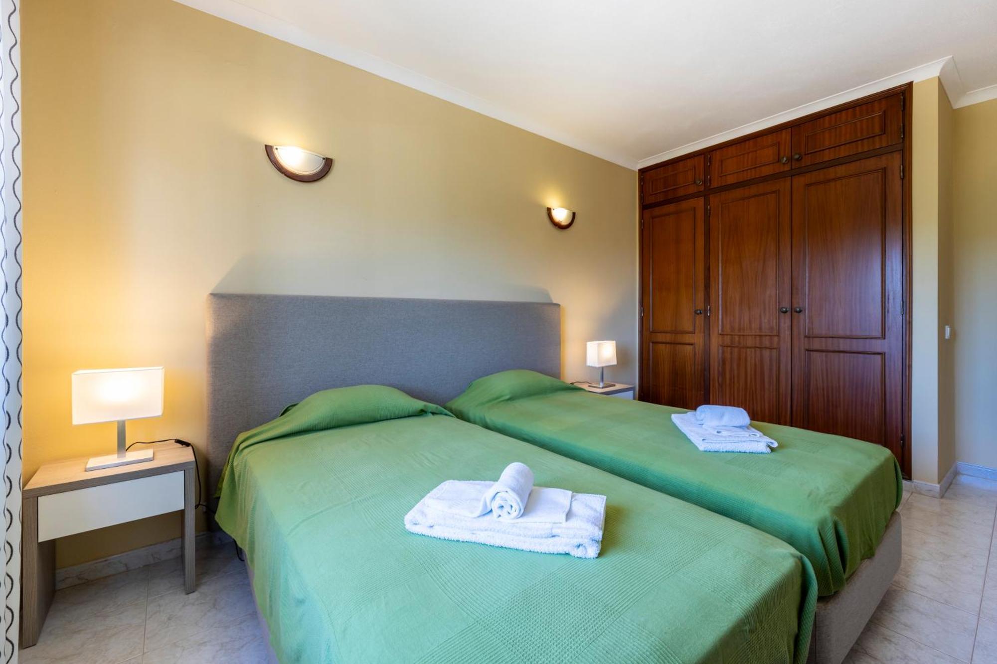 Apartamento Meia Praia ลากอส ภายนอก รูปภาพ