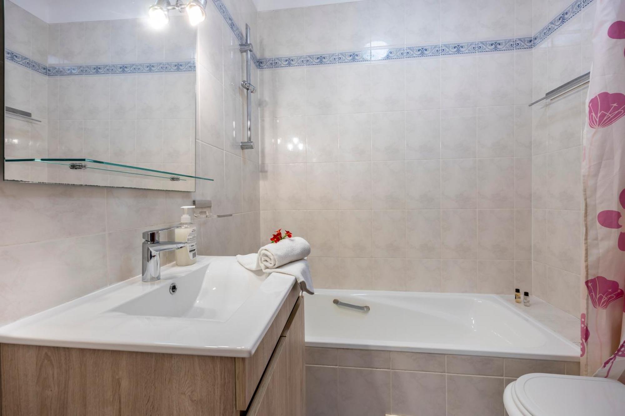 Apartamento Meia Praia ลากอส ภายนอก รูปภาพ
