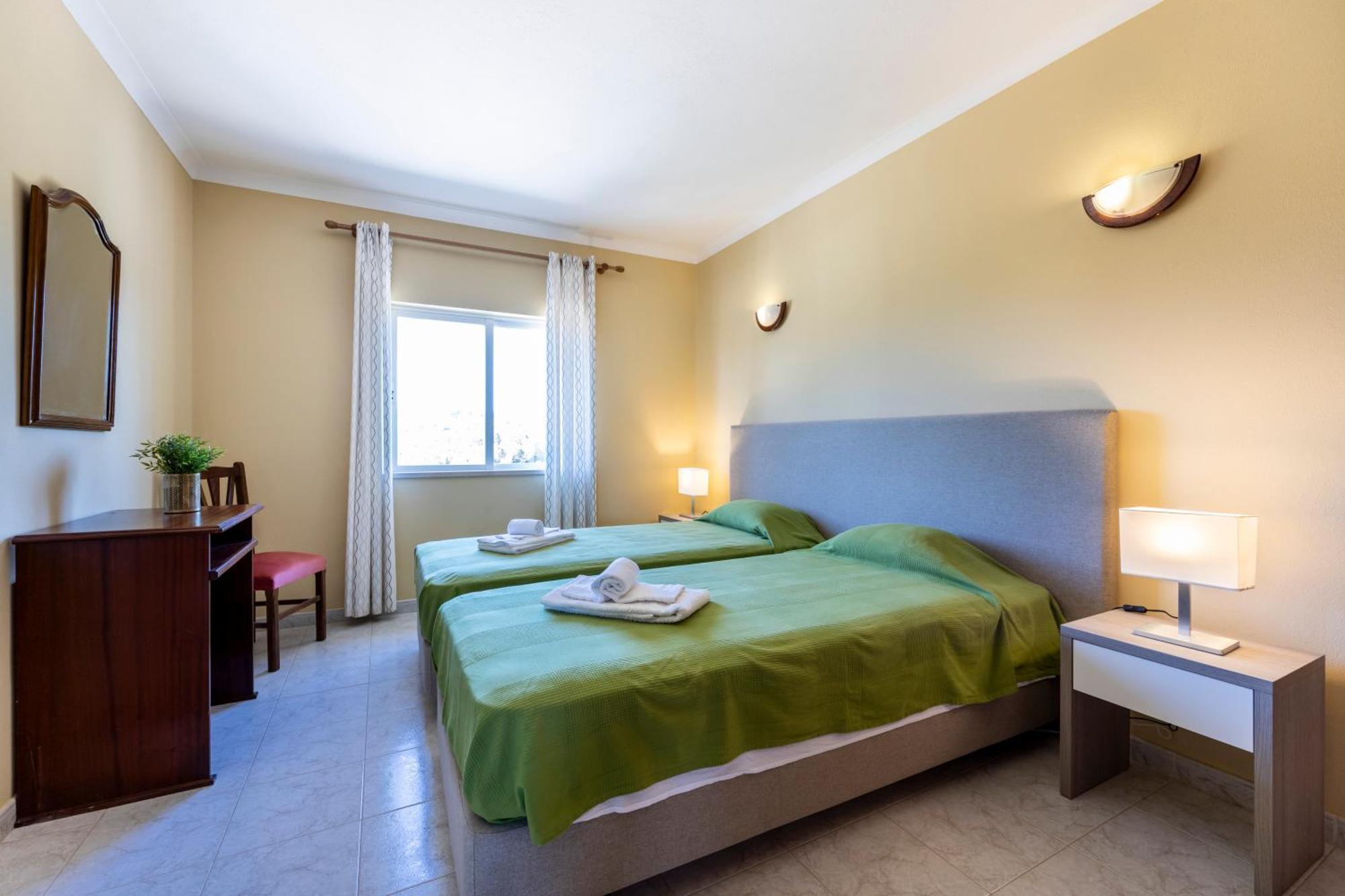 Apartamento Meia Praia ลากอส ภายนอก รูปภาพ